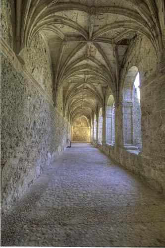 Galería sur del claustro de Monsalud